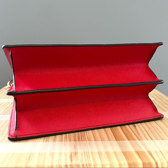 Tory Burch Red Emerson Envelope Adjustable Chain Shoulder Bag - Picture 6 of 13